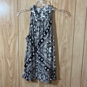 Essentials by Milano Floral High Keyhole Neck Pleated Sleeveless Blouse XL